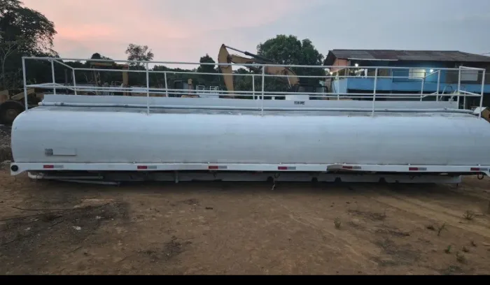TANQUE PIPA 15 MIL Lts