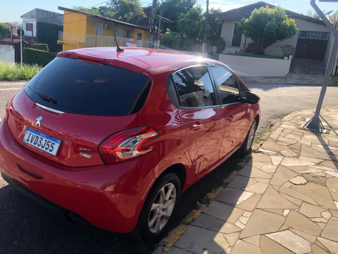 Peugeot 208 Active/active Pack 1.5 Flex 8V 5P 2014