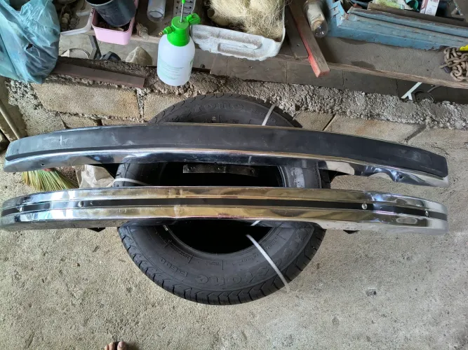 par de para-choque de VW Fusca em bom estado