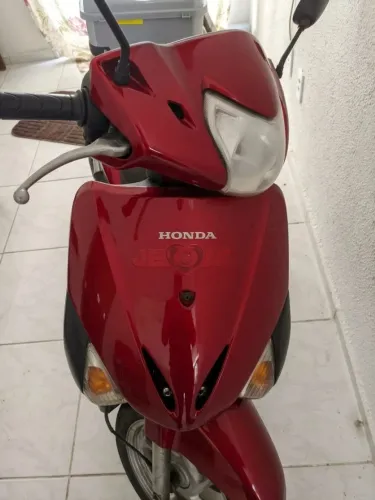 Lead 110 em excelente estado de uso !