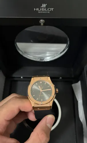 Relógio Hublot Classic 38mm Superclone