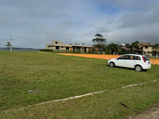 Terreno para Venda em Içara, Aririu