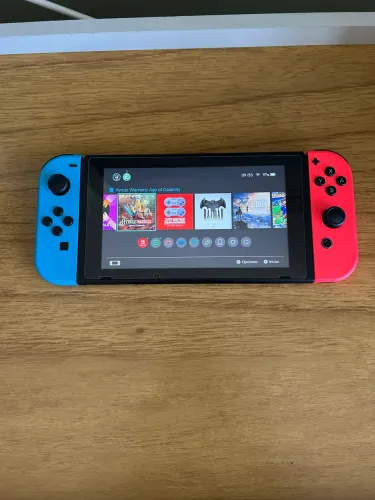 Nintendo Switch 1 v2 - Usado - Sem jogos