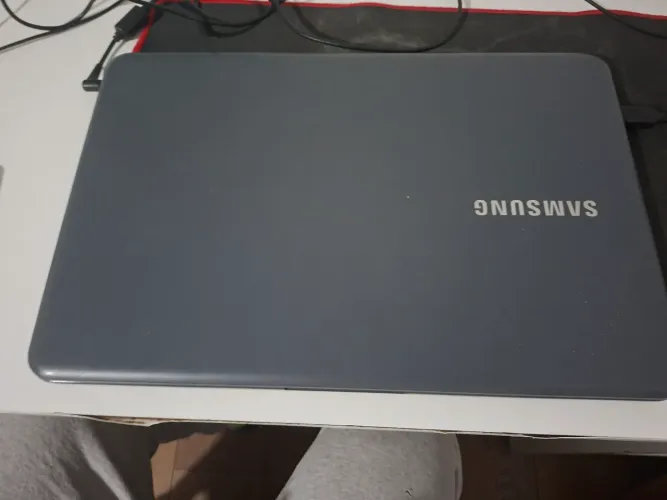 Notebook Samsung Essentials E30 Intel Core i3 | 16GB RAM DDR4 | SSD NVMe 256GB | FULL HD