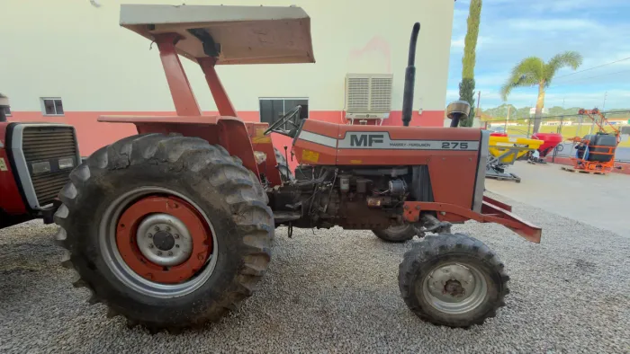 Trator MF 275 simples ano 1982