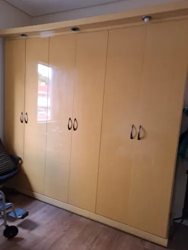 Guarda Roupa