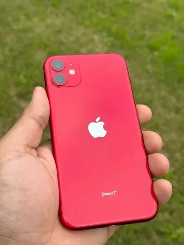 iPhone Red 128GB