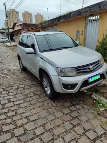 Suzuki Grand Vitara 2.0 16V 4x2/4x4 5P Mec. 2013