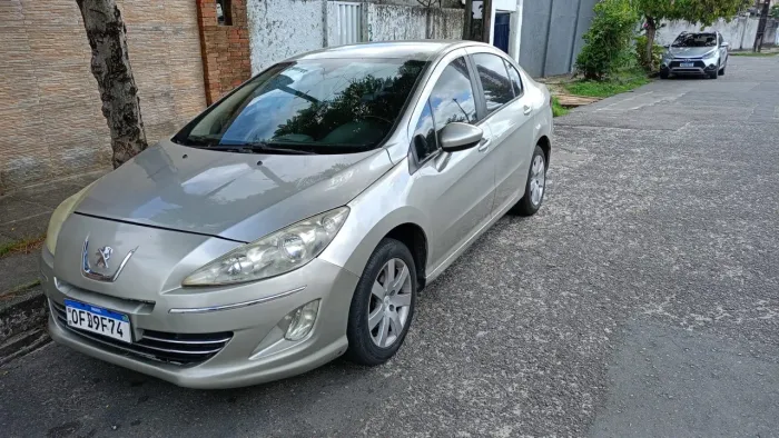 Peugeot 408 Sedan Allure 2.0 Flex 16V 4P Mec. 2013