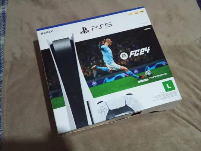 Console Playstation 5 Standard Edition Branco FAT - CFI - 1214A