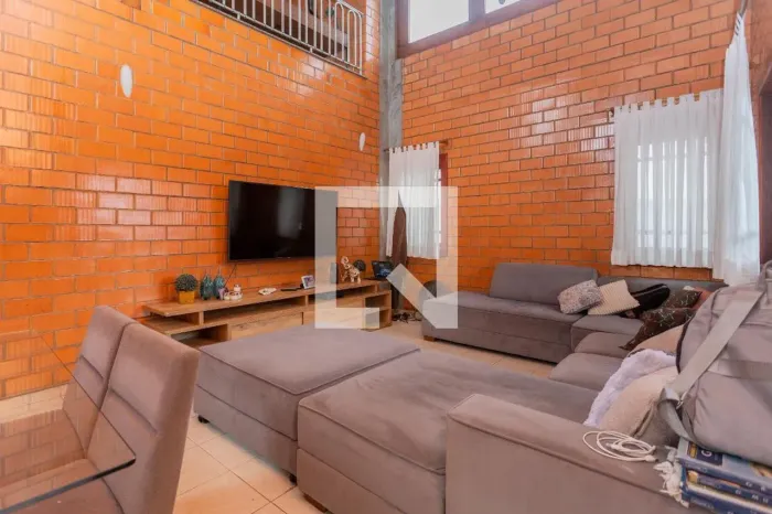 Casa à Venda - Jardim Maria Rita, 3 Quartos, 680 m2