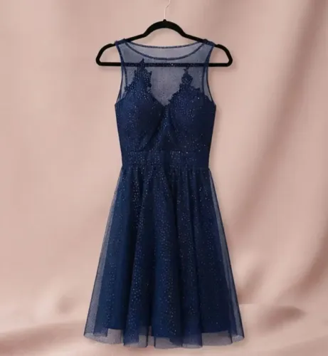 Vestido de festa curto (P)