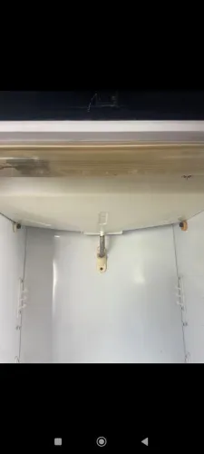 vendo freezer vitrine muito conservado, em excelente estado, parcelo no cartão de crédito 