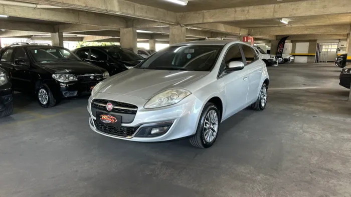 Fiat Bravo Essence 1.8 Flex 16V 5P 2016