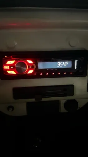 Som Pioneer com usb e cd mo3