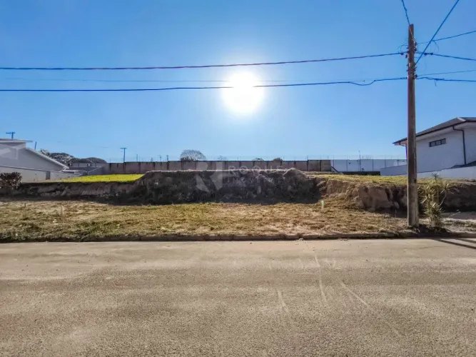 Oportunidade: Terreno de 511 m² no Condomínio Portal São Clemente