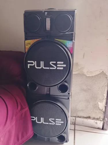 Caixa de som potência 1500w