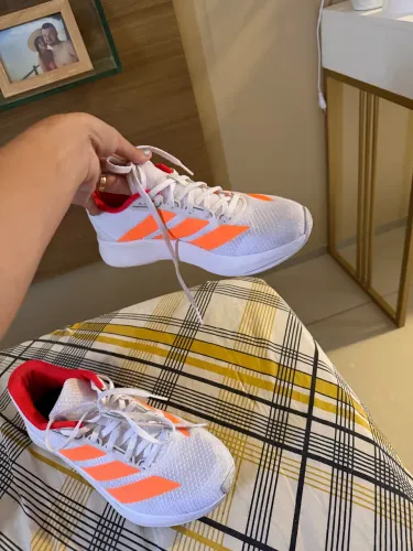 Tenis adidas