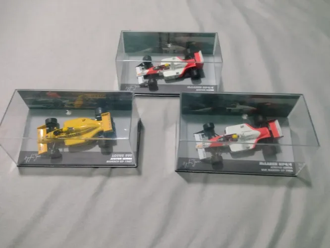 Vendo miniaturas Senna 