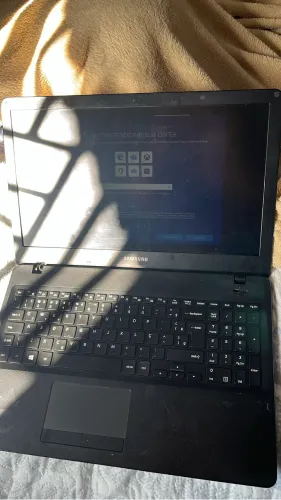 Notebook Samsung NP300E5L