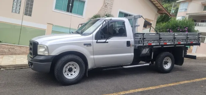 Ford F-350 3.9 Cummins Turbo Diesel Mec. 2010