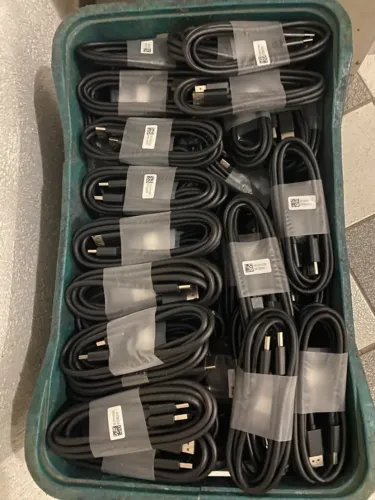 lote com 150 cabos dell displayport 5k1fn15501 1,80 metros 4k 144hz