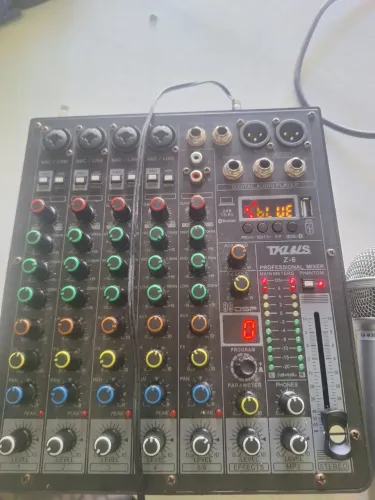 OPORTUNIDADE IMPERDÍVEL - MESA DE SOM TKL 06 CANAIS COM BLUETOOTH!!!!