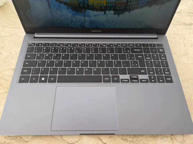 Galaxy Book4 Estado de Novo