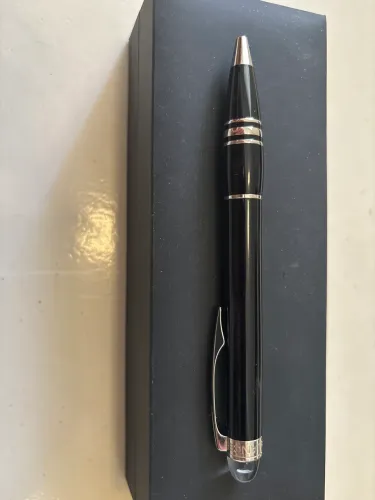 Caneta Montblanc pouco usada