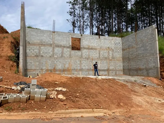 Terreno 750m² Recanto Maravilha Iii - Santana De Parnaiba documentação OK