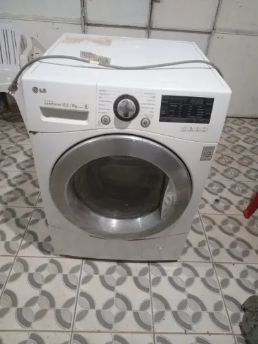 Máquina de lavar LG ( lava e saca) 11kg