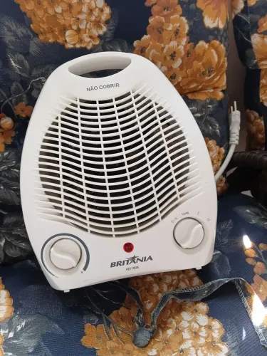Aquecedor Britânia 127v R$ 100,00