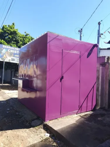 Quiosque 300×250×300 autura duas janelas com balcão forrado valor R$ 9.000