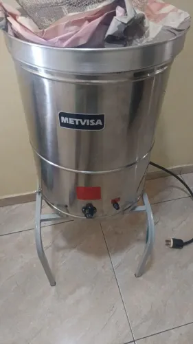 Fritadeira elétrica metvisa nova