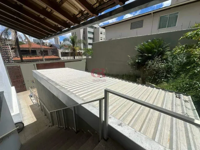Casa para aluguel, 9 quartos, 3 suítes, 6 vagas, Santa Lúcia - Belo Horizonte/MG