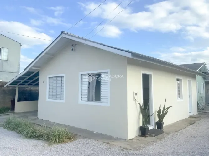 CASA LOCAÇÃO ANUAL, 2 QUARTOS - MOBILIADA - BAIRRO CACHOEIRA DO BOM JESUS