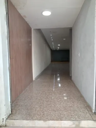 LOJA COM SALÃO