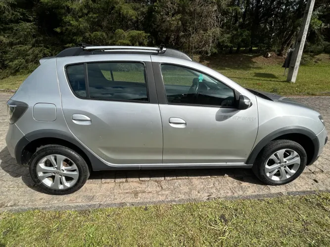 Renault Sandero Stepway Hi-power 1.6 8V 5P 2017