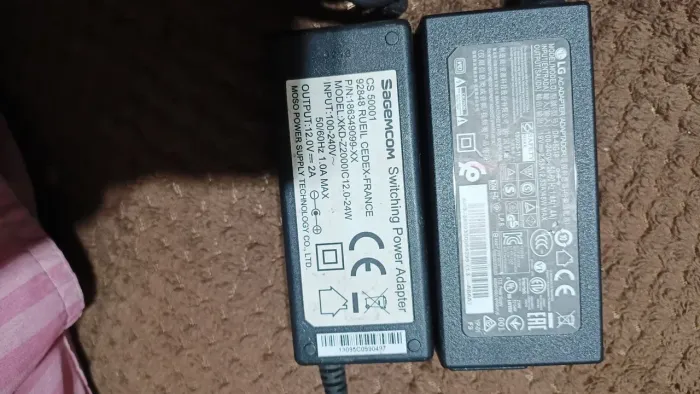 Fonte LG 19 V e fonte sagemcom 12v 