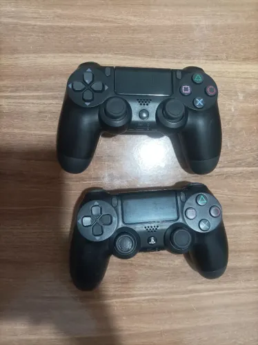 2 controles de playstation 4