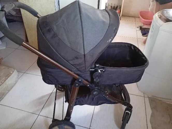 Carrinho de bebê Galzerano