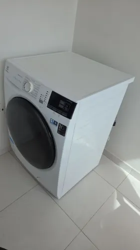 Lavadora e secadora de roupas LG (retirada de peças)