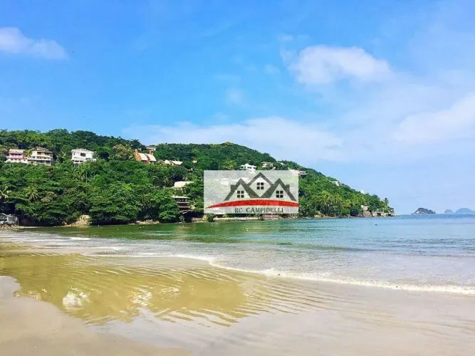 Praia Enseada / Guarujá / SP Apartamento com 2 dormitórios - Vista ao Mar