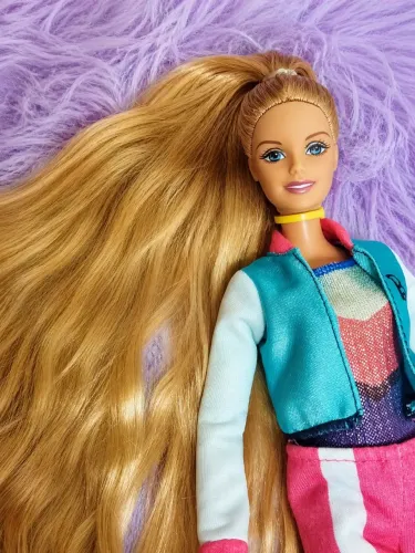 BARBIE RAPUNZEL BONECA