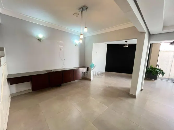 CASA PARA LOCAÇÃO NO CONDOMÍNIO FECHADO FOREST HILLS/ JARDIM TARRAF COM 4 DORMITÓRIOS