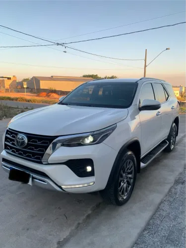 Toyota Hilux SW4 SRX 4X4 2.8 TDI 16V Dies. Aut. 2021