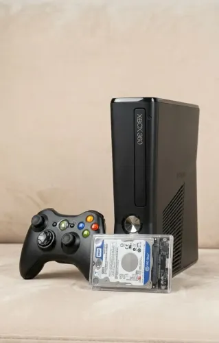 Vendo Xbox 360 com desbloqueio RGH em HD 500g