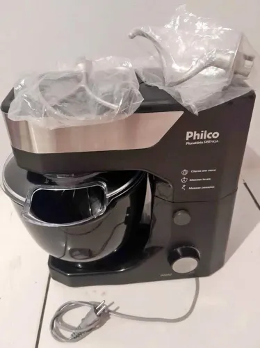 Batedeira planetária Philco