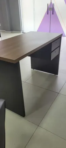 Mesa para Escritorio / Estudos