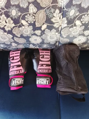 Luvas de Boxe, Muay Thai e Kickboxing 